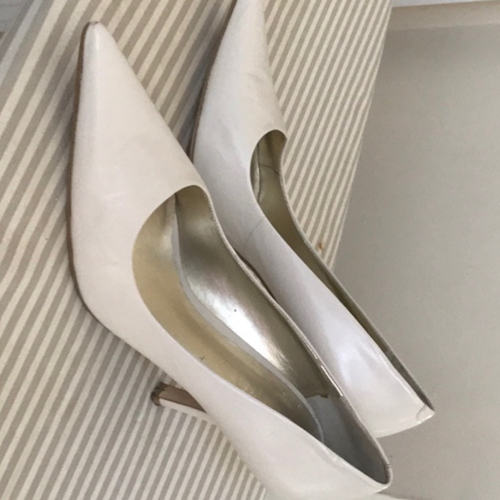 Women’s bone heels